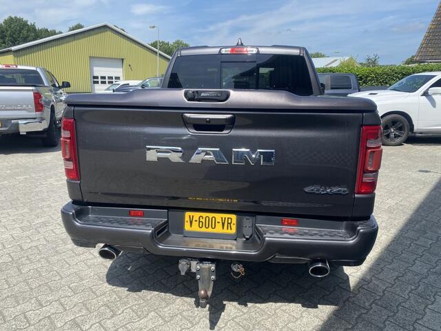 Dodge RAM PICKUP 5.7 V8 4x4 1 Eigenaar 360 Camera