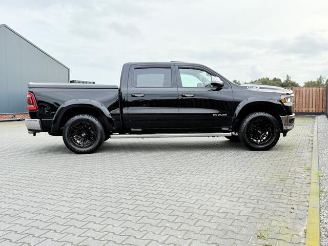 Dodge RAM PICKUP 5.7 HEMI V8 4x4 LARAMIE WIDE BODY KMC WHEELS
