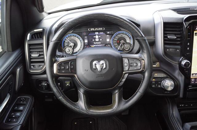 Dodge RAM PICKUP 1500 5.7 V8 4x4 Crew Cab (400pk) Limited Pano/Luchtvering/NAP/LPG