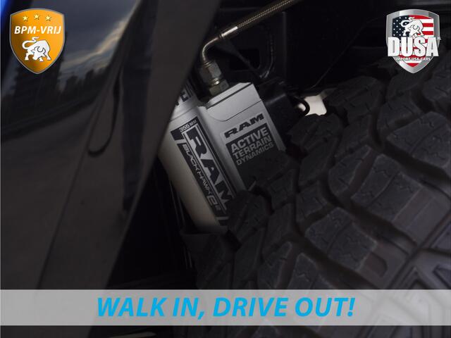 Dodge RAM PICKUP | RHO | 3.0L Twin-Turbo I6 | 4x4 | Crew Cab | Black Edition | Panoramadak | 14,4-inch Touchscreen | Passenger Display | Getoonde accessoires zijn verkrijgbaar tegen meerprijs