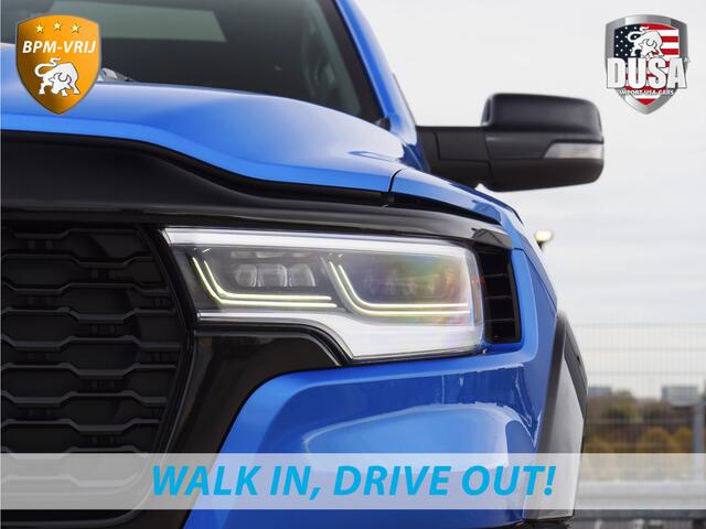 Dodge RAM PICKUP | RHO | 3.0L Twin-Turbo I6 | 4x4 | Crew Cab | Black Edition | Panoramadak | 14,4-inch Touchscreen | Passenger Display | Getoonde accessoires zijn verkrijgbaar tegen meerprijs