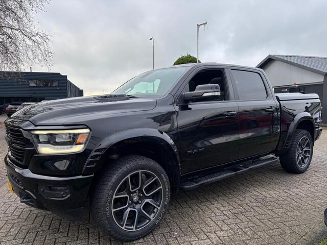 Dodge RAM PICKUP 5.7 V8 4X4 Dubbel Cabine Zwart Luchtvering VOL LPG