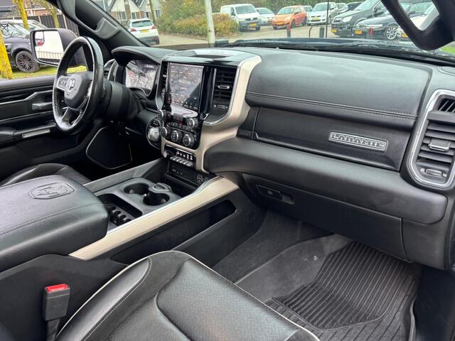 Dodge RAM PICKUP 5.7 V8 4X4 Dubbel Cabine Zwart Luchtvering VOL LPG