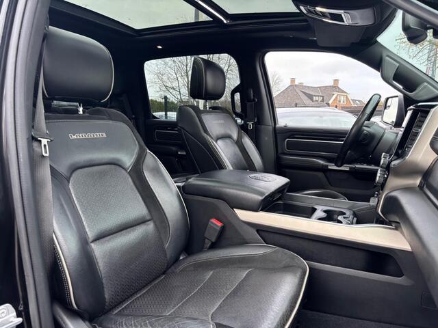 Dodge RAM PICKUP 5.7 V8 4X4 Dubbel Cabine Zwart Luchtvering VOL LPG
