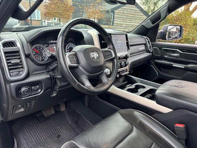 Dodge RAM PICKUP 5.7 V8 4X4 Dubbel Cabine Zwart Luchtvering VOL LPG