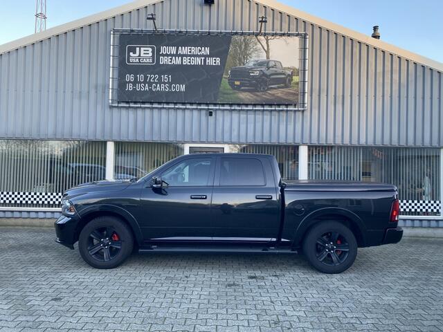 Dodge RAM PICKUP 5.7 V8 Black Edition. N.A.P.