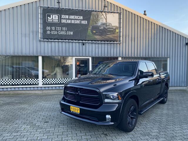 Dodge RAM PICKUP 5.7 V8 Black Edition. N.A.P.