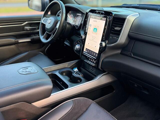 Dodge RAM PICKUP BJ2024 5.7 V8 4x4 Laramie Night Limited Pack 22inch / PANO / LPG / NL-AUTO