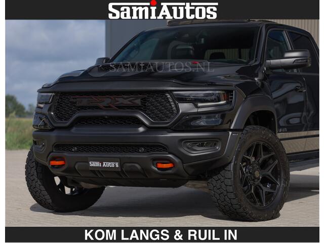 Dodge RAM PICKUP TRX HELLCAT | 6.2 V8 712PK SUPERCHARGER | RODE STIKSELS | FULLY LOADED | CARBON | CREW CAB | DUBBELE CABINE | 5 PERSOONS | De specialist in Amerikaanse pick-ups in Nederland en Europa.