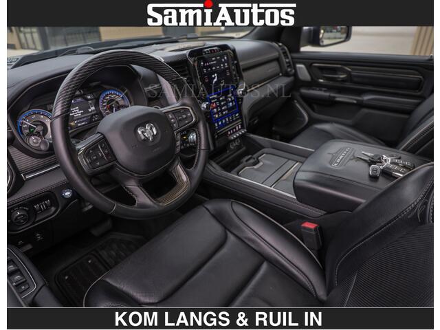 Dodge RAM PICKUP LIMITED 5.7 V8 HEMI | TOP STAAT | BOM VOL | HUD | LUCHTVERING | STRIPING | BREDE WIELEN | OPEN UITLAAT KLEP | ADAPTIVE | PANO | DC | CREW CAB | DUBBELE CABINE | 5 PERSOONS |