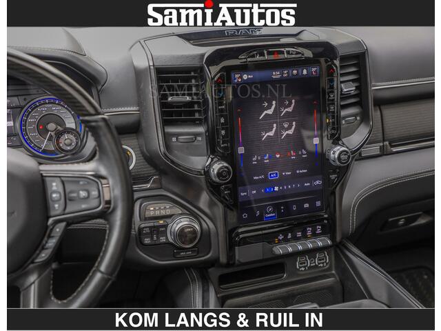Dodge RAM PICKUP BEAST | LIMITED 5.7 V8 HEMI | HUD | STRIPING | BREDE WIELEN | BLACK ON BLACK | LUCHTVERING | BOM VOL | DC | CREW CAB DUBBELE CABINE | 5 PERSOONS | GRIJSKENTEKEN |