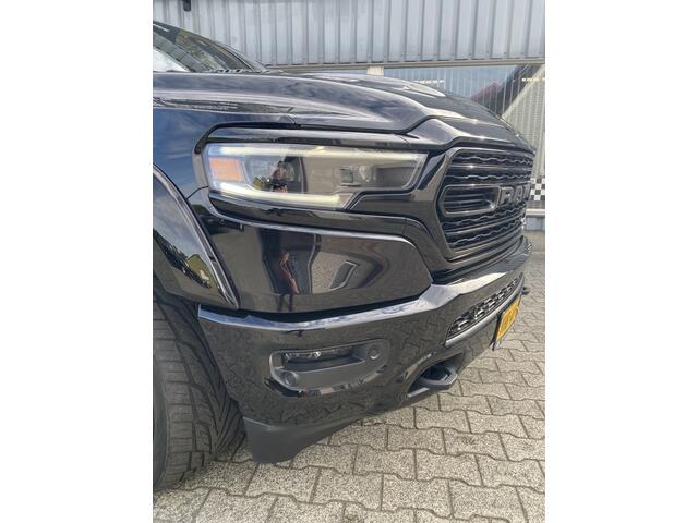 Dodge RAM PICKUP 5.7 V8 4x4 Limited Widebody N.A.P.