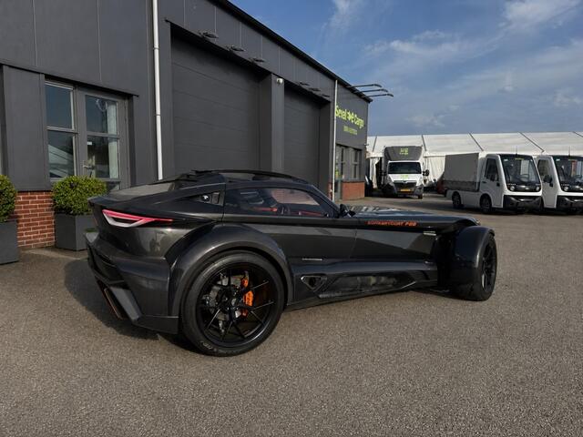 Donkervoort F22 2.5 Exposed Carbon Exterior
