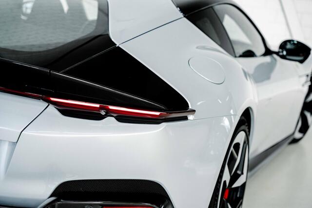 Ferrari 12Cilindri V12 l Carbon l Lift l Carbon Racing seats