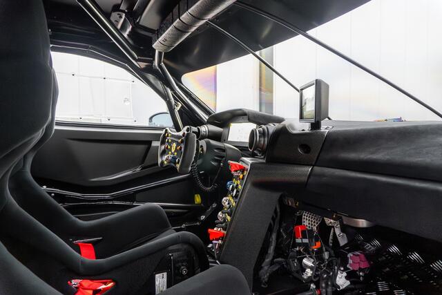 Ferrari 296 Challenge - Nero DS - Passenger Seat - NEW