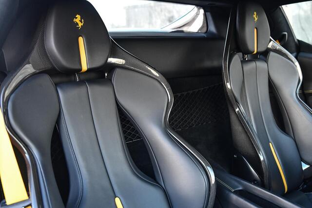 Ferrari 296 GTB 3.0 V6