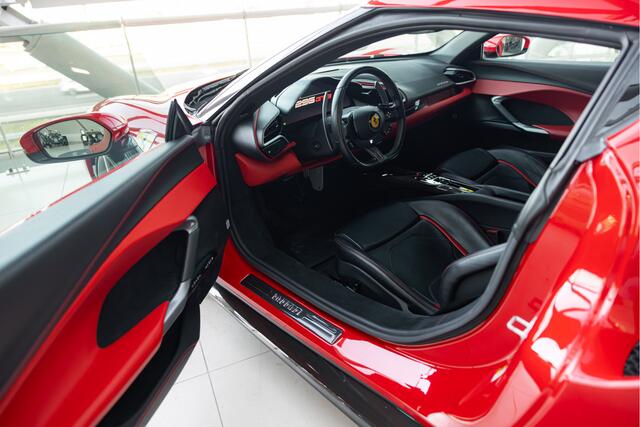 Ferrari 296 GTB 3.0 V6| Rosso Corsa | Lift | Apple Carplay