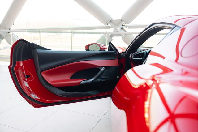 Ferrari 296 GTB 3.0 V6| Rosso Corsa | Lift | Apple Carplay