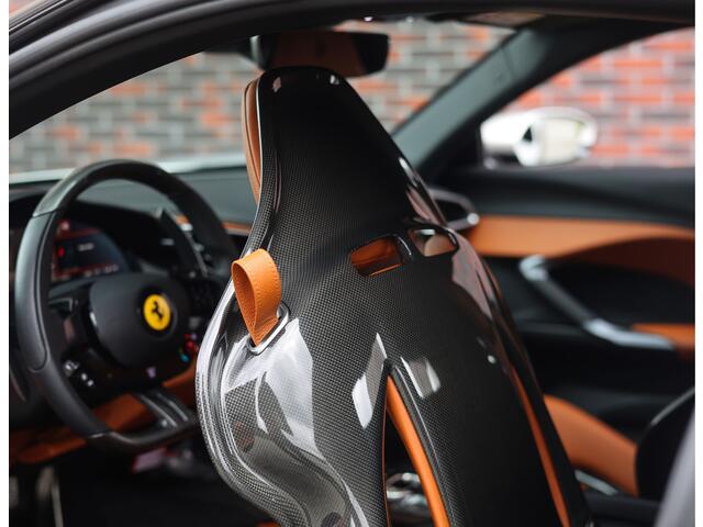 Ferrari 296 GTB 3.0 V6 | Atelier - Lift - Carbon