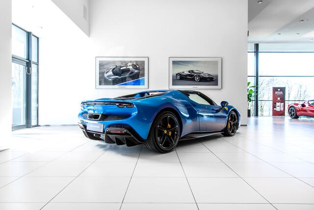 Ferrari 296 GTS ~Ferrari Munsterhuis~