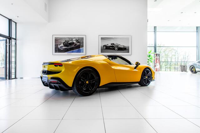 Ferrari 296 GTS ~Ferrari Munsterhuis~