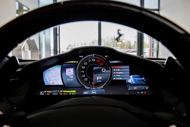 Ferrari 296 GTS ~Ferrari Munsterhuis~