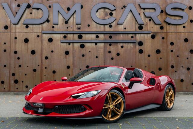 Ferrari 296 GTS 3.0 V6 | 1e Eigenaar | ACC | CarPlay | AFS | MyFerrari Connect | Daytona |