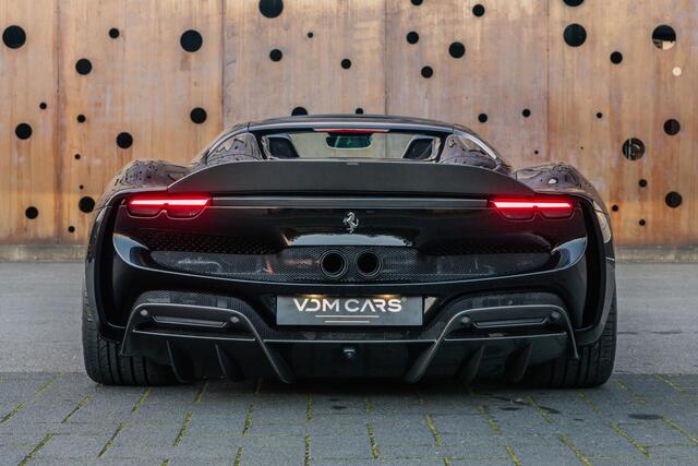 Ferrari 296 GTS 3.0 V6 N-LARGO | 1 OF 15 | Full Carbon | Novitec Widebody | ADAS | Lift | CarPlay |