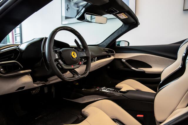Ferrari 296 GTS ~Ferrari Munsterhuis~