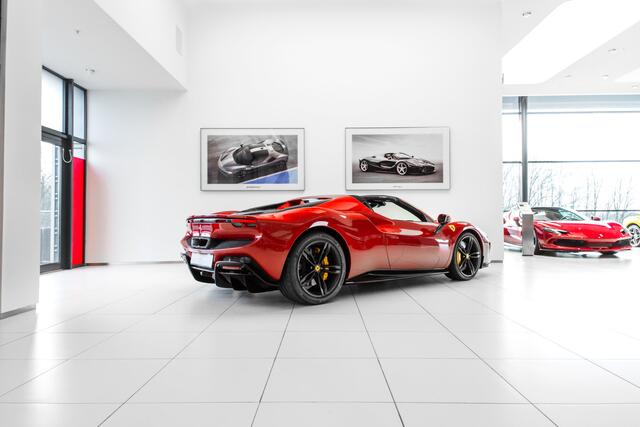 Ferrari 296 GTS ~Ferrari Munsterhuis~