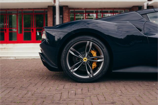 Ferrari 296 GTS LIFT NL Auto Blu Pozzi 3.0 V6