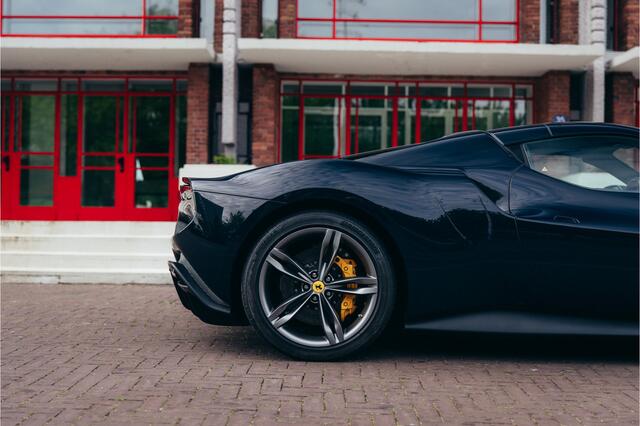 Ferrari 296 GTS LIFT NL Auto Blu Pozzi 3.0 V6