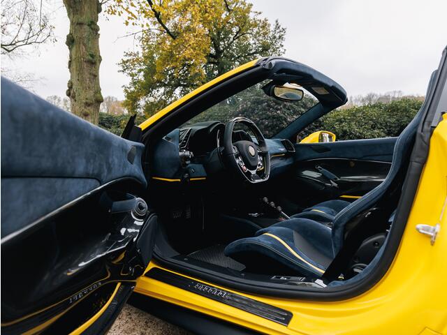 Ferrari 488 Pista Spider, Atelier, Full Carbon, Lift, Stripe Nart