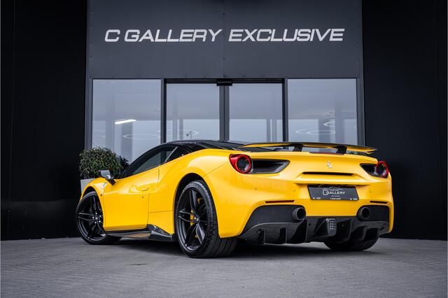 Ferrari 488 3.9 GTB HELE - Lift | Racing Seats | Kermamisch | Carbon | Camera | JBL