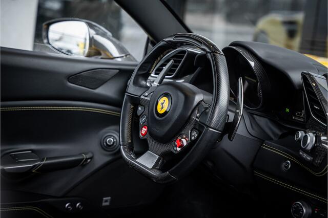 Ferrari 488 3.9 GTB HELE - Lift | Racing Seats | Kermamisch | Carbon | Camera | JBL