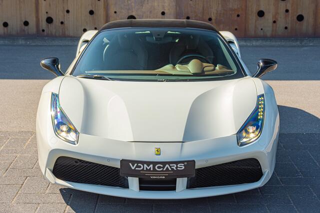 Ferrari 488 3.9 GTB HELE | Lift | Pass. Display | Sport Exhaust |