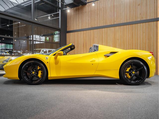 Ferrari 488 Spider HELE Carbon Racing Seats 3.9 Spider HELE Sport Uitlaat Lift