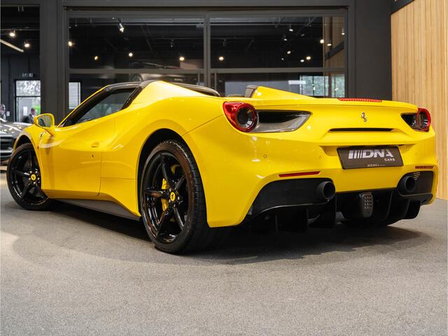 Ferrari 488 Spider HELE Carbon Racing Seats 3.9 Spider HELE Sport Uitlaat Lift