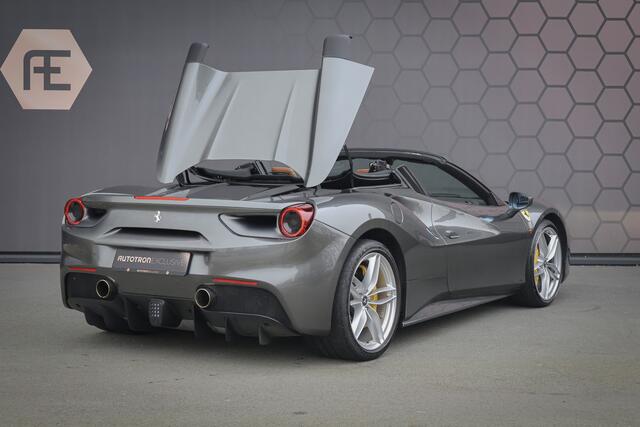 Ferrari 488 3.9 Spider HELE | LIFTING | GOLDRAKE RACING SEATS L | FULL PPF | CARBON LED STUUR | CAMERA | ADAPTIVE FRONT LIGHTING | GIALLO DETAILS | CARBON CENTRE CAPS | ETC.