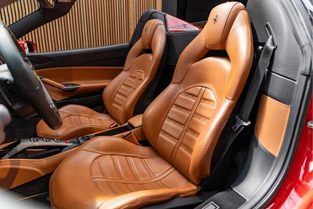 Ferrari 488 Spider Lift Carbon Daytona Seats 3.9 Spider HELE