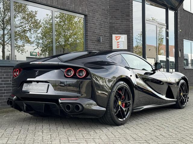 Ferrari 812 6.5 V12 Superfast HELE Carbon | Elec. Seats | SF Shield