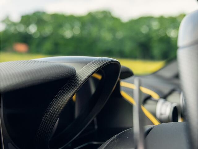 Ferrari 812 6.5 V12 Superfast, Giallo Opaco, Full Matte Carbon Exterior