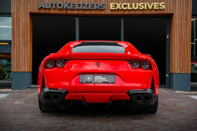 Ferrari 812 6.5 V12 Superfast HELE Keramisch Carbon Alcantara Memory V12 800PK!