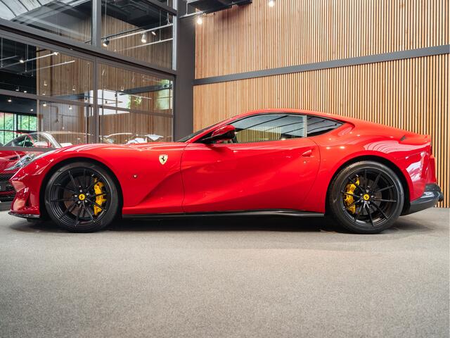 Ferrari 812 2de Pinksterdag geopend! V12 Superfast HELE Sport Seats 6.5 V12 Surround Carbon Stuur JBL