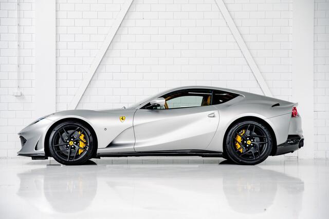 Ferrari 812 6.5 V12 Superfast l MATTE ALLUMINIO OPACO