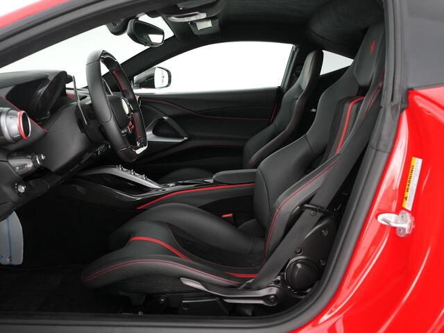 Ferrari 812 Superfast |1e eigenaar|dealer onderhouden|Racing seats|full carbon|passenger display|lift|JBL|voor en achtercamera|