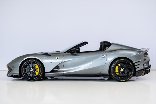 Ferrari 812 Competizione A, Painted Stripe, Delivery Mileage 6.5 V12
