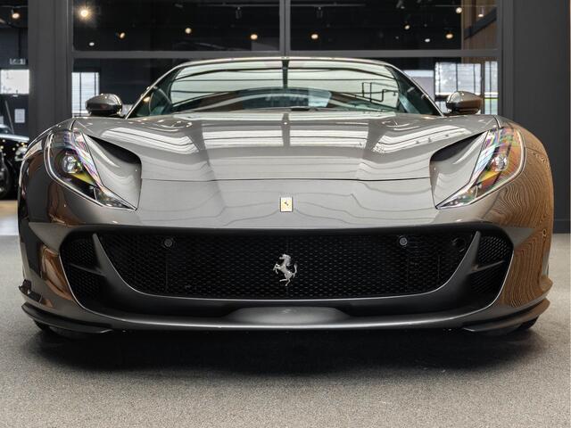 Ferrari 812 V12 Superfast HELE Carbon Sport Stoelen 6.5 V12 Superfast HELE