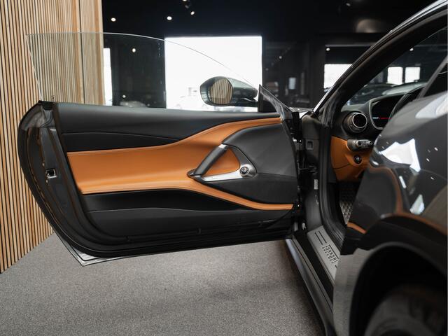 Ferrari 812 V12 Superfast HELE Carbon Sport Stoelen 6.5 V12 Superfast HELE