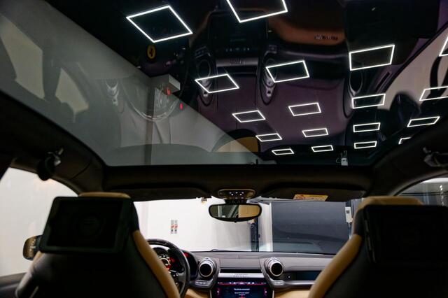 Ferrari GTC4 6.3 V12 Full Option (Export Price ¤ 190.000,= netto) Lift, Panorama, NERO Stellato